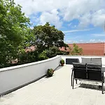 Penthouse Am Goethepark - & Appartamento