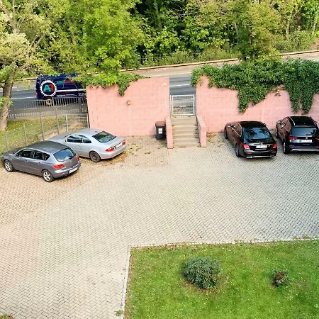 Penthouse Am Goethepark - &