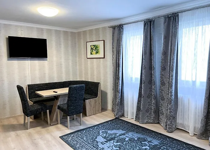 Penthouse Am Goethepark - & Weimar (Thuringia)